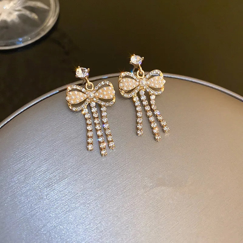 Women's Fashion Zircon Christmas Earrings.