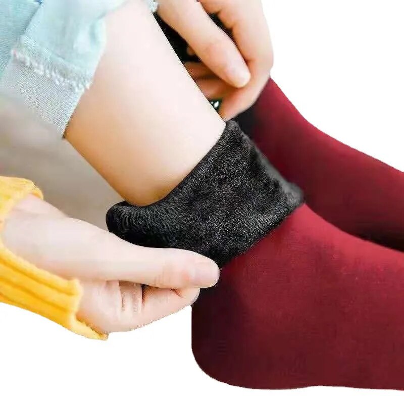 5 Pairs Women Casual Wool Thermal Winter Socks.