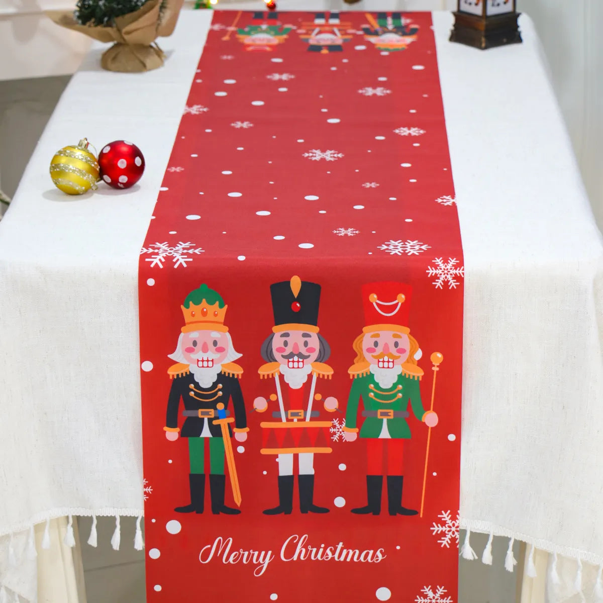 Christmas Table Runners.