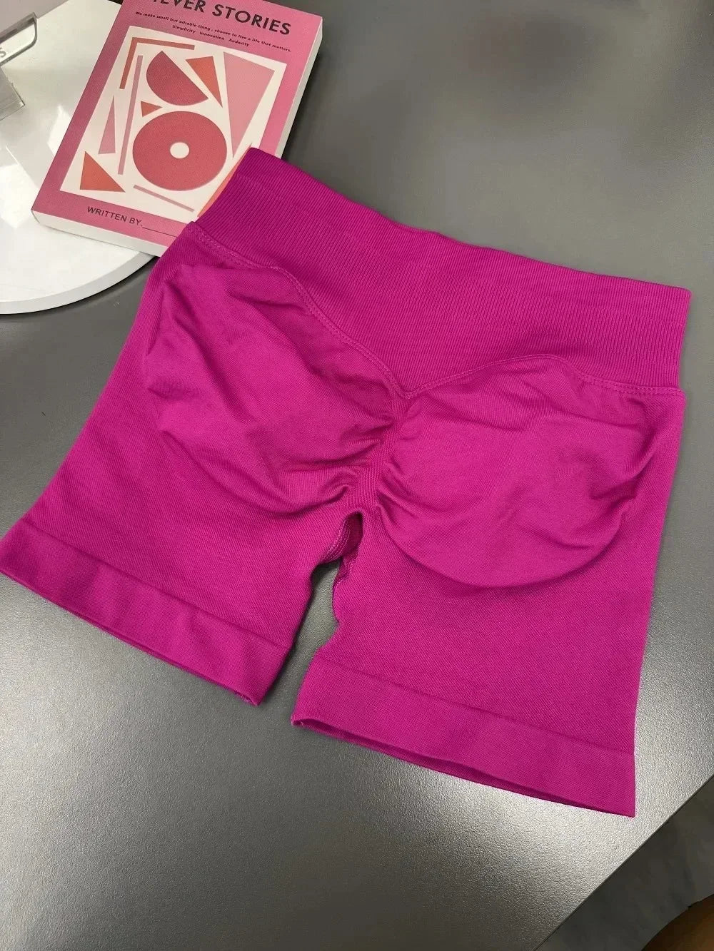 Keep That Pump Fitness Seamless Scrunch Shorts