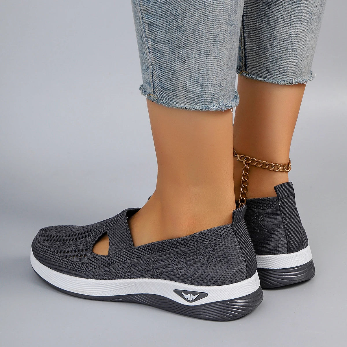 Women's Breathable, Lightweight, Non-slip Casual Shoe