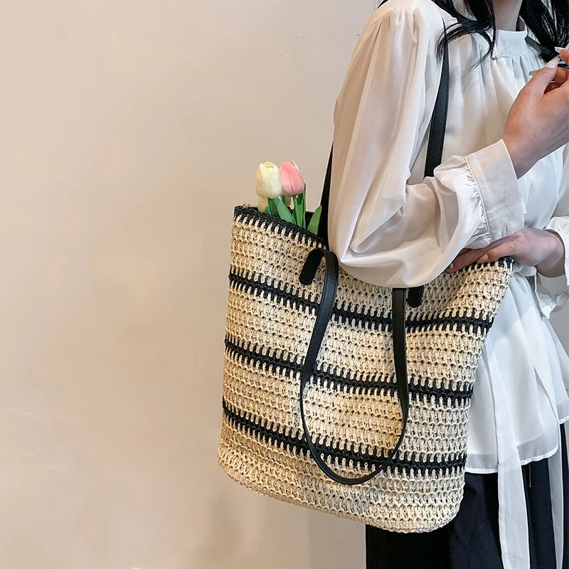 Women's Classic Straw Woven Beach Bag