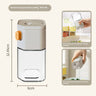 Moisture-proof Seasoning Bottle That Can Extrude 0.5 Grams Of Salt Or Sprinkle Larger Measurements Without Clumping