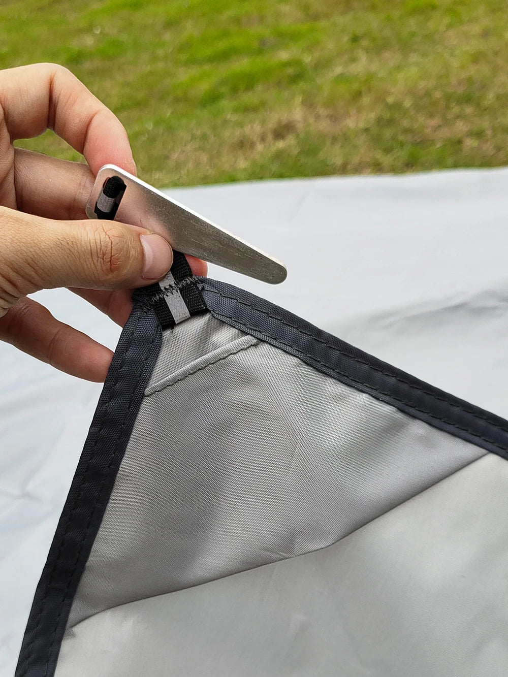 Ultralight Pocket Size Waterproof Tent Ground Sheet With Stakes