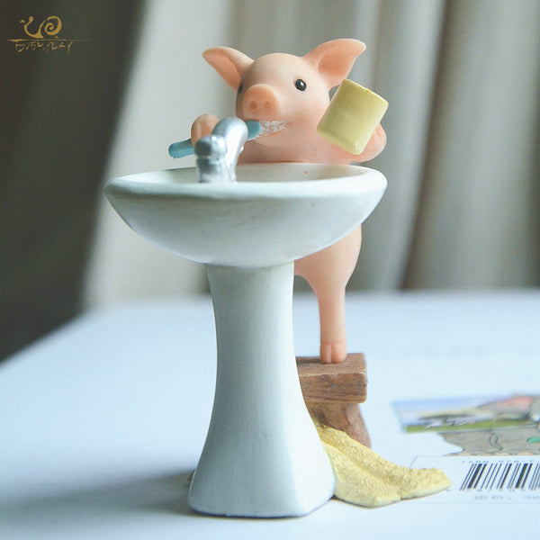 Fairy Garden Miniature Pig Figurines.