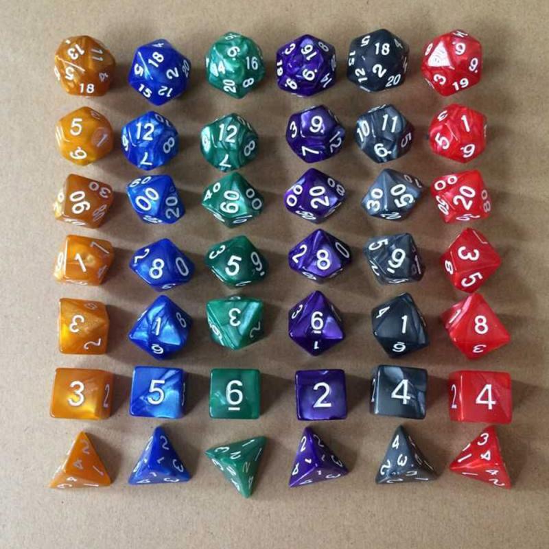 7pcs/set 17 Colors Multifaceted Dice